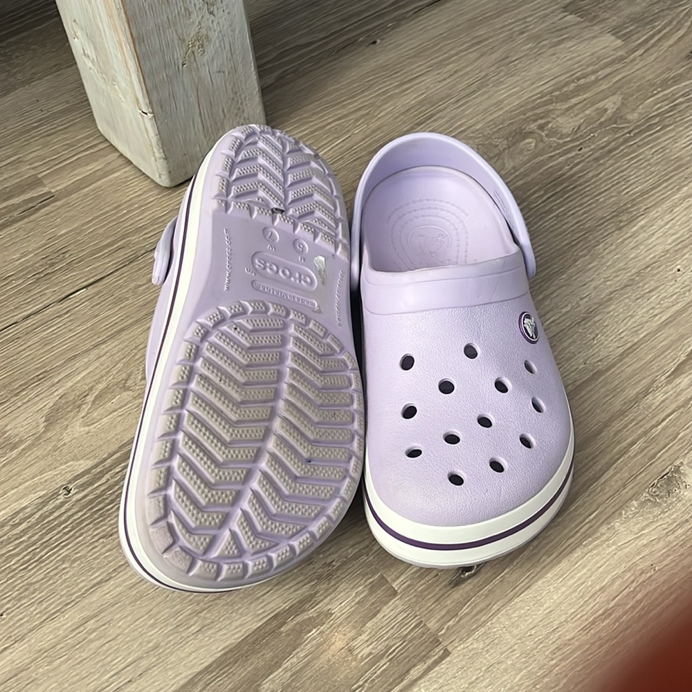 Crocs/7 - Picture 3 of 4
